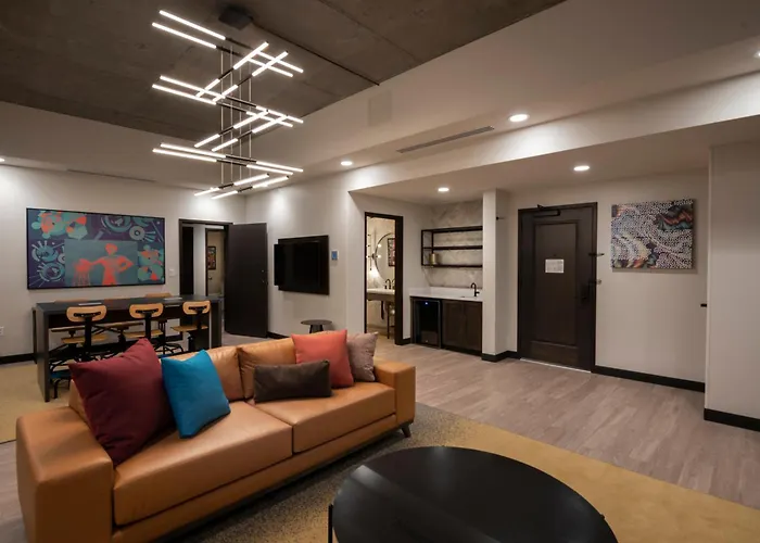 Hotel Indigo Dwtn - Entertainment Area By Ihg