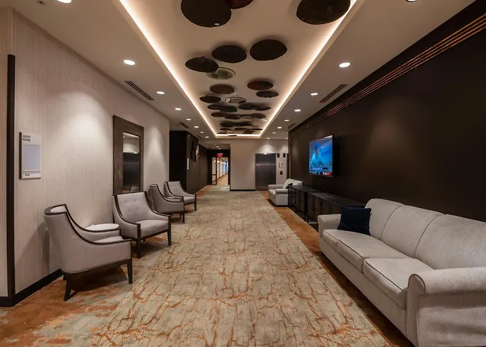 Indigo Dwtn - Entertainment Area By Ihg Hotel