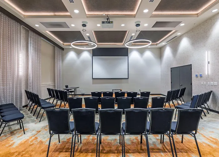Indigo Dwtn - Entertainment Area By Ihg