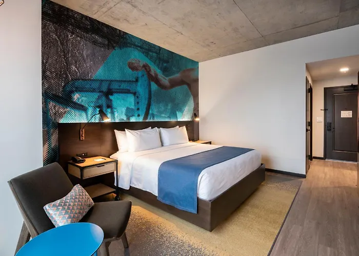 Hotel Indigo Dwtn - Entertainment Area By Ihg